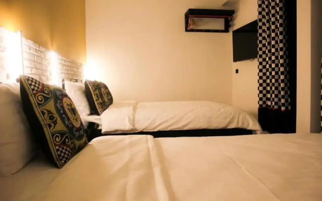 Think Hotel