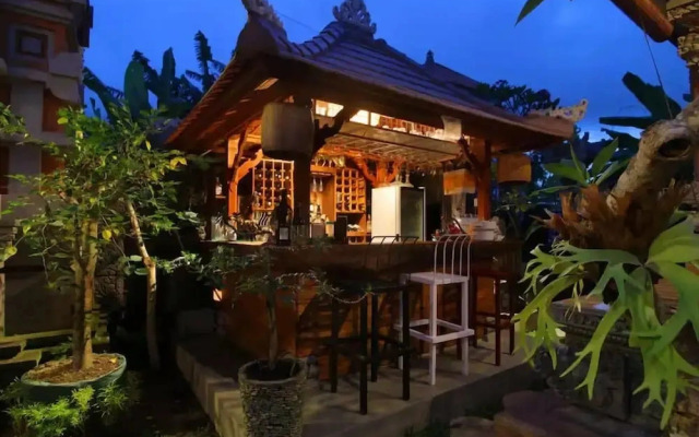 Tri Datu Palace