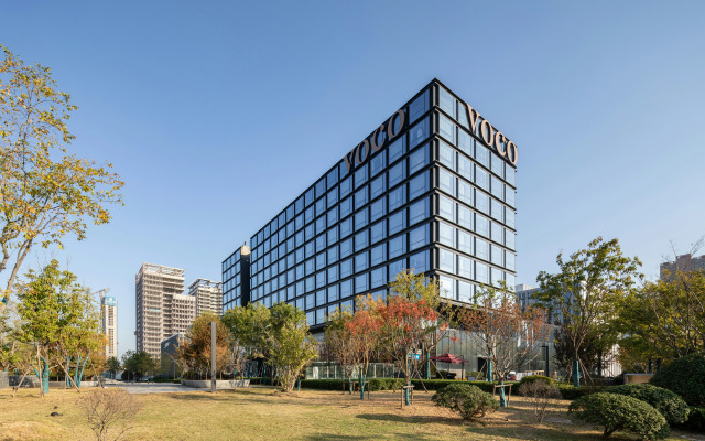 voco Hefei Binhu by IHG