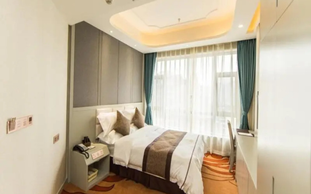GreenTree Eastern Yibin Yijian Road New City Plaza