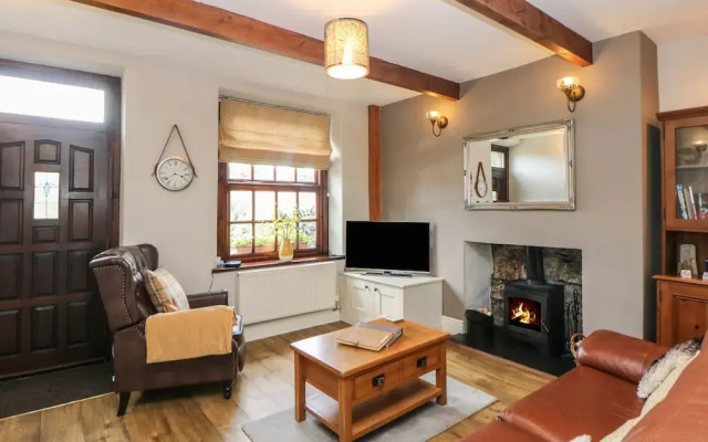 Shenton Cottage