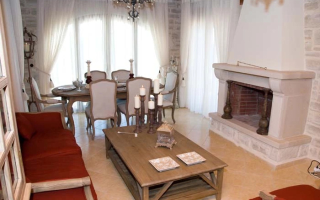 Eleon Residence