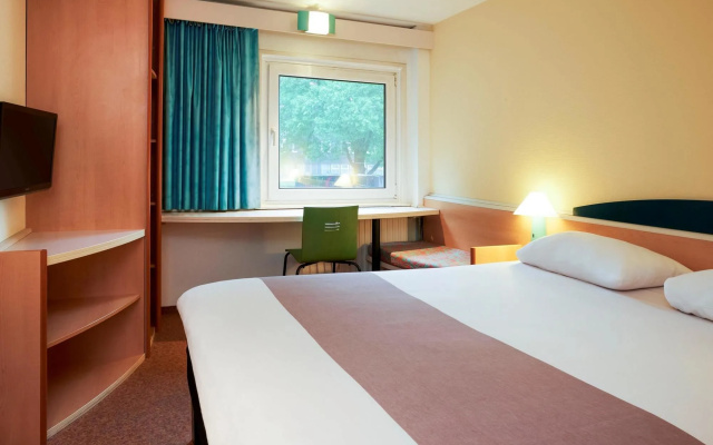 ibis Tilburg