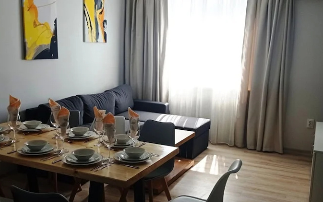SEA Holisays -4 Rooms Apartment, Burgas, Bulgaria