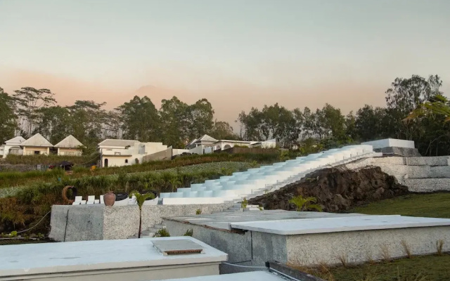 Cinze Villas and Hot Spring
