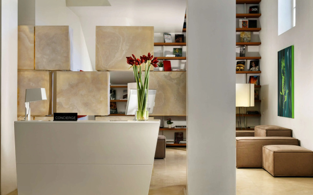 Отель Palazzo Montemartini Rome, A Radisson Collection