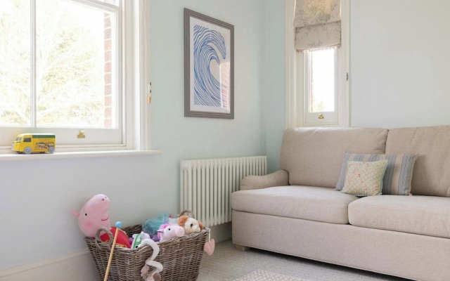 Victorian House Sleeps 14 Pool and Gardens