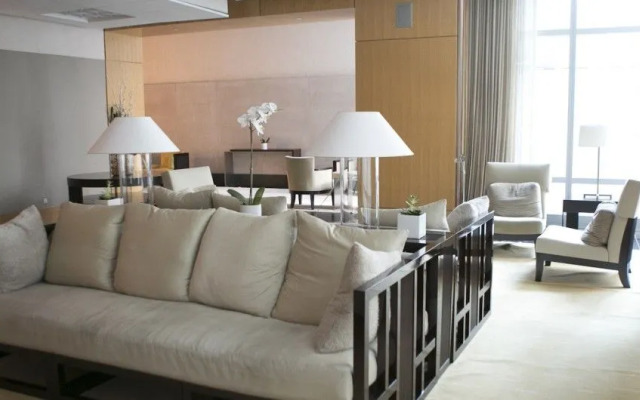 Bridgestreet at Centria