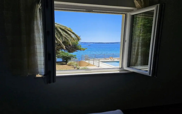 Beach House Nono