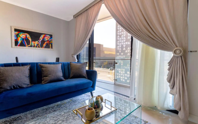 Alimama Spaces: The Chelsea's Ellipse
