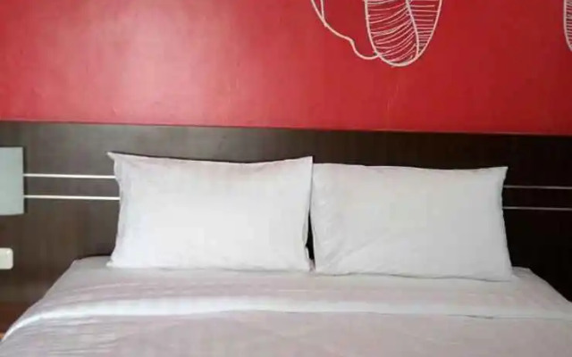 Hotel JAV Front One