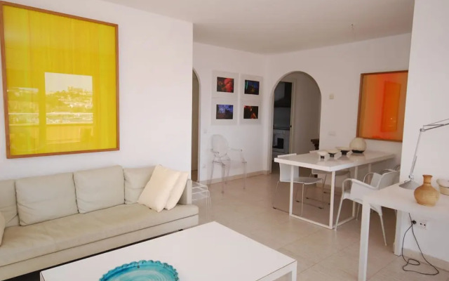 Apartment in Sant Feliu Near the Beach