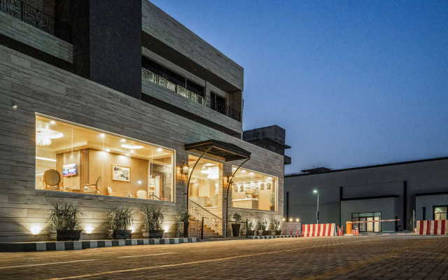 Отель Best Western Faisalabad City