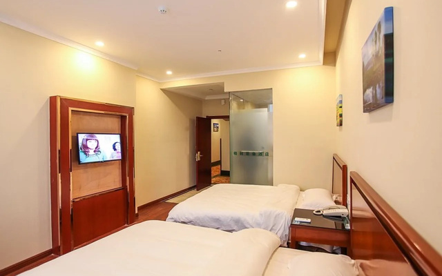GreenTree Alliance SuZhou Xiangcheng Avenue Zhongxiang Hotel