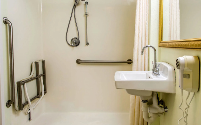 Holiday Inn Express Allentown North by IHG