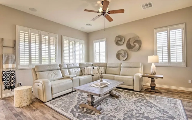 Game Room & Pool: Stylish Goodyear Home!
