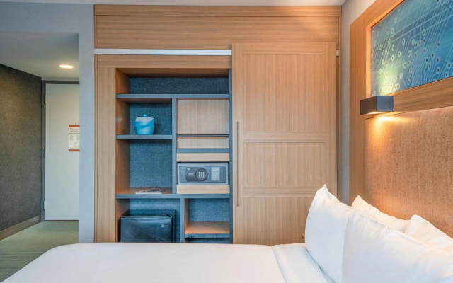 Aloft Cupertino