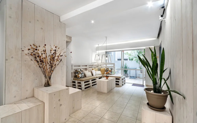 City Center Studios by Cretan Houses