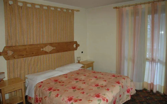 Orovacanze Hotel Villa Emma