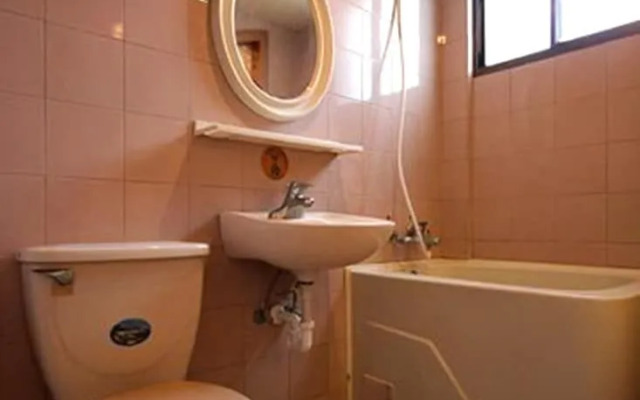 Hexing Hotel