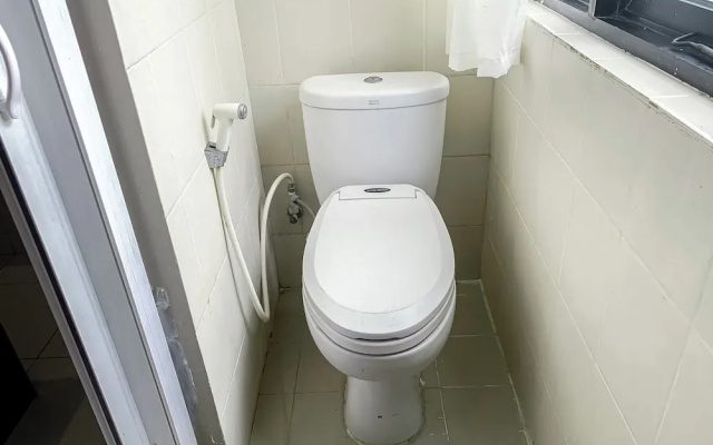 Beranda Plus near Hayam Wuruk 2
