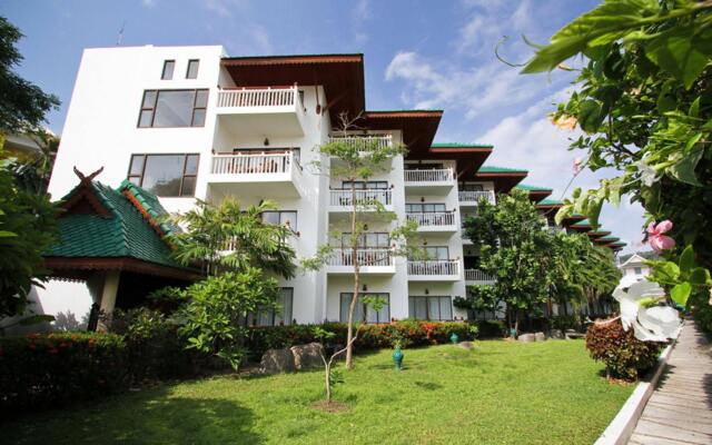 Отель Baan Karonburi Resort вид на фасад