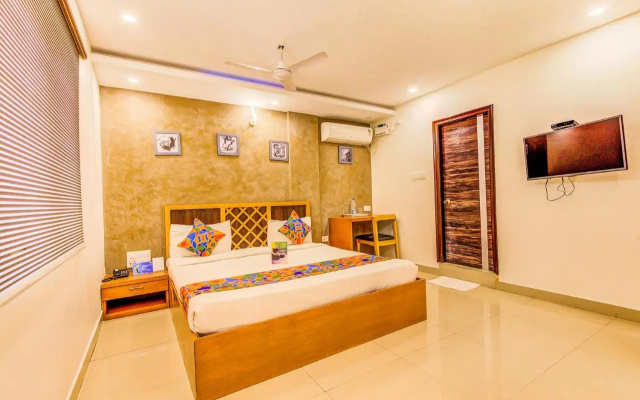 FabHotel Mayuri Residency