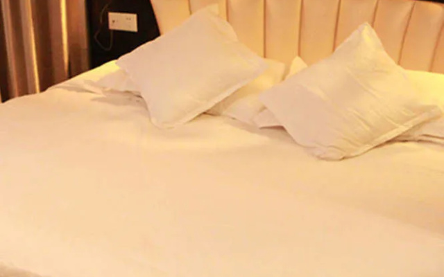 Taizhou Qingmu Hotel