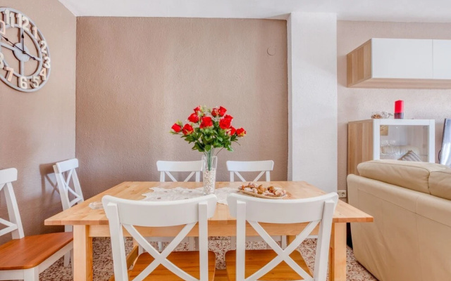 Lovely Apartment in Fuengirola With Private Swimming Pool