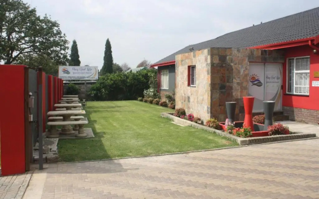 Pamy Guest Lodge