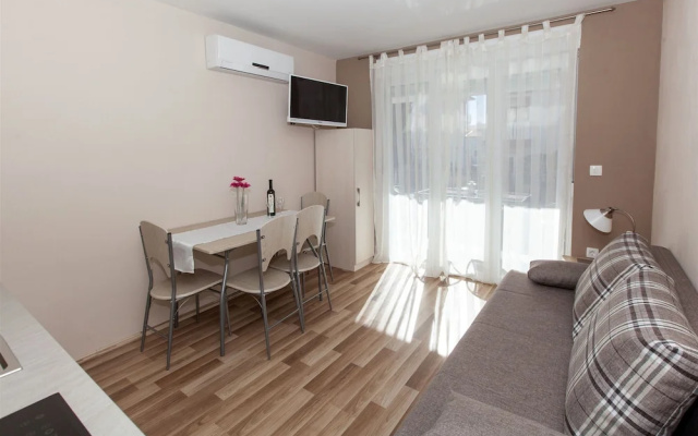 Apartments Karmen 2