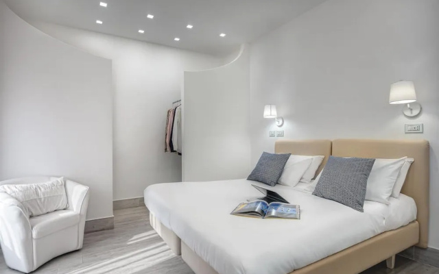 El Royale Suites Sorrento - Blanco