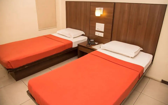 Hotel Vasanth Mahal