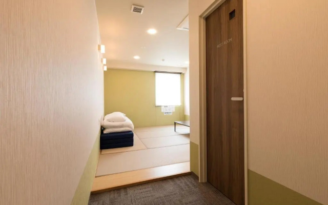 Wild Cherry Blossom-HOSTEL,TOKYO KOGANEI-