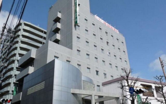 Minami-fukuoka Green Hotel Фукуока вид на фасад