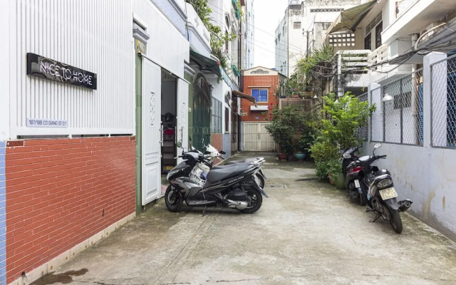 The Art - Nice To Home Saigon - Hostel