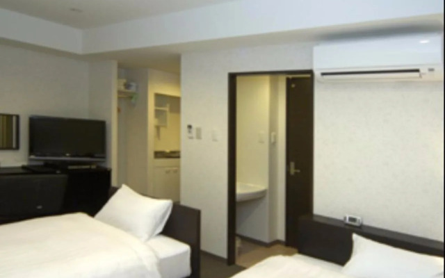New Station Hotel Premiere