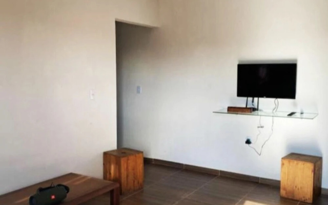 Casa Aconchegante 5 Min Praia com Churrasqueira
