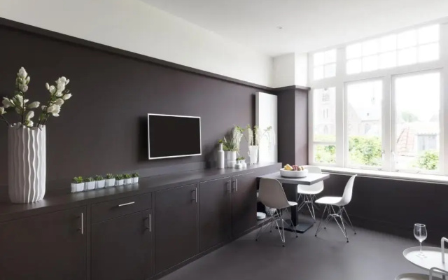 2l Hof Van Holland Apartments