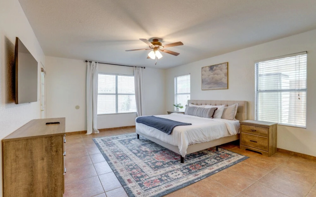 Heated Pool & Lake Views: Goodyear Getaway