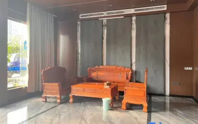 Yizhisi Theme Hotel