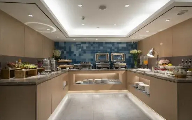 Homeinn · neo (Urumqi Huanghe Road Qitai Road District Hospital)