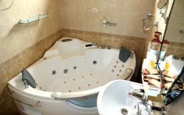 Silk Road Termiz Hotel