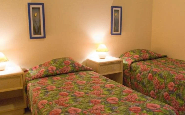 Camacuri Apartments