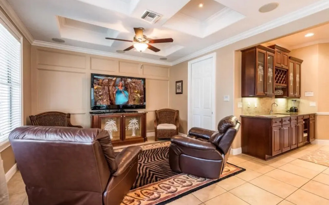 Reunion Villa