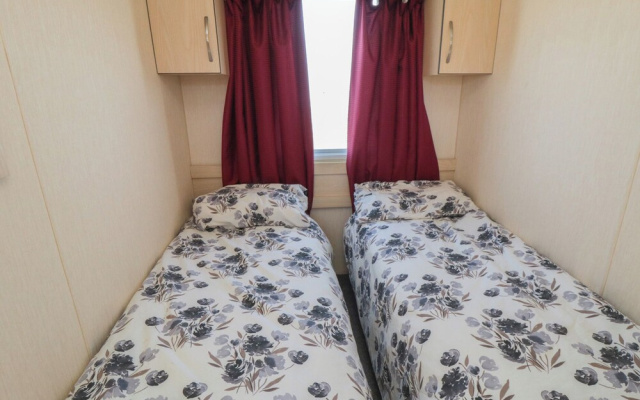 Caravan 132