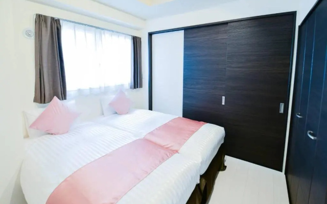 momo premium 702