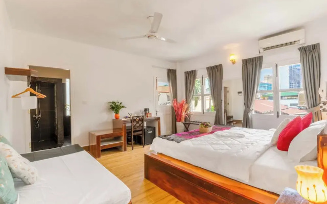 Emeraldgems Premium Residence