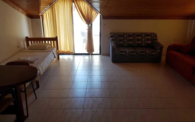 Uysal Apart Hotel