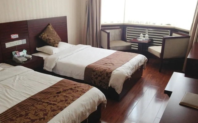 Fuyang Golden Beach Hotel